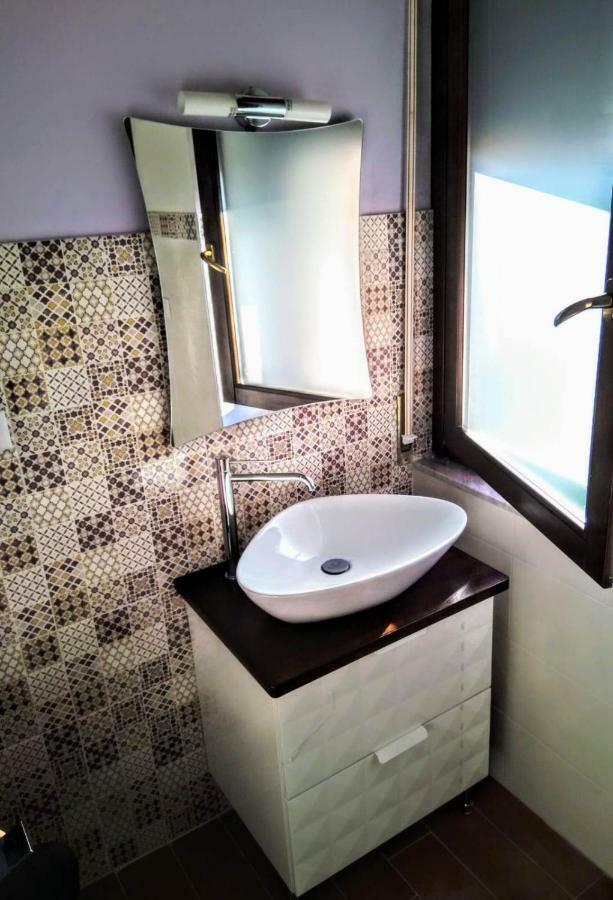 Route 114 Apartamento Acireale Exterior foto